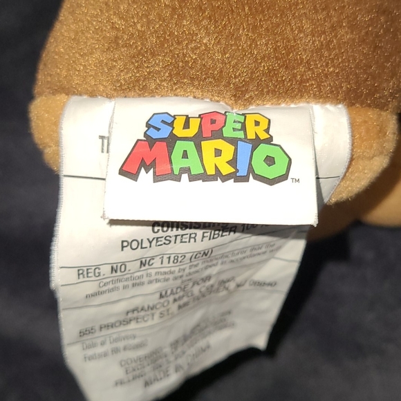Super Mario Plush Doll - Picture 3 of 5